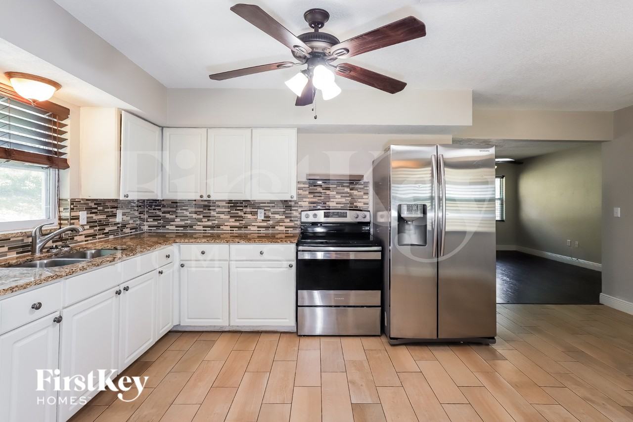 6836 Elder Dr - Photo 7 of 16