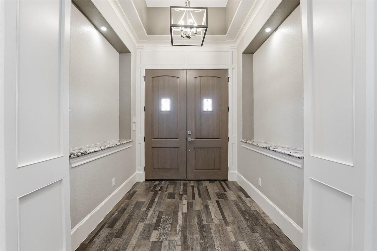 1165 Fm 1725 Rd - Photo 2 of 35