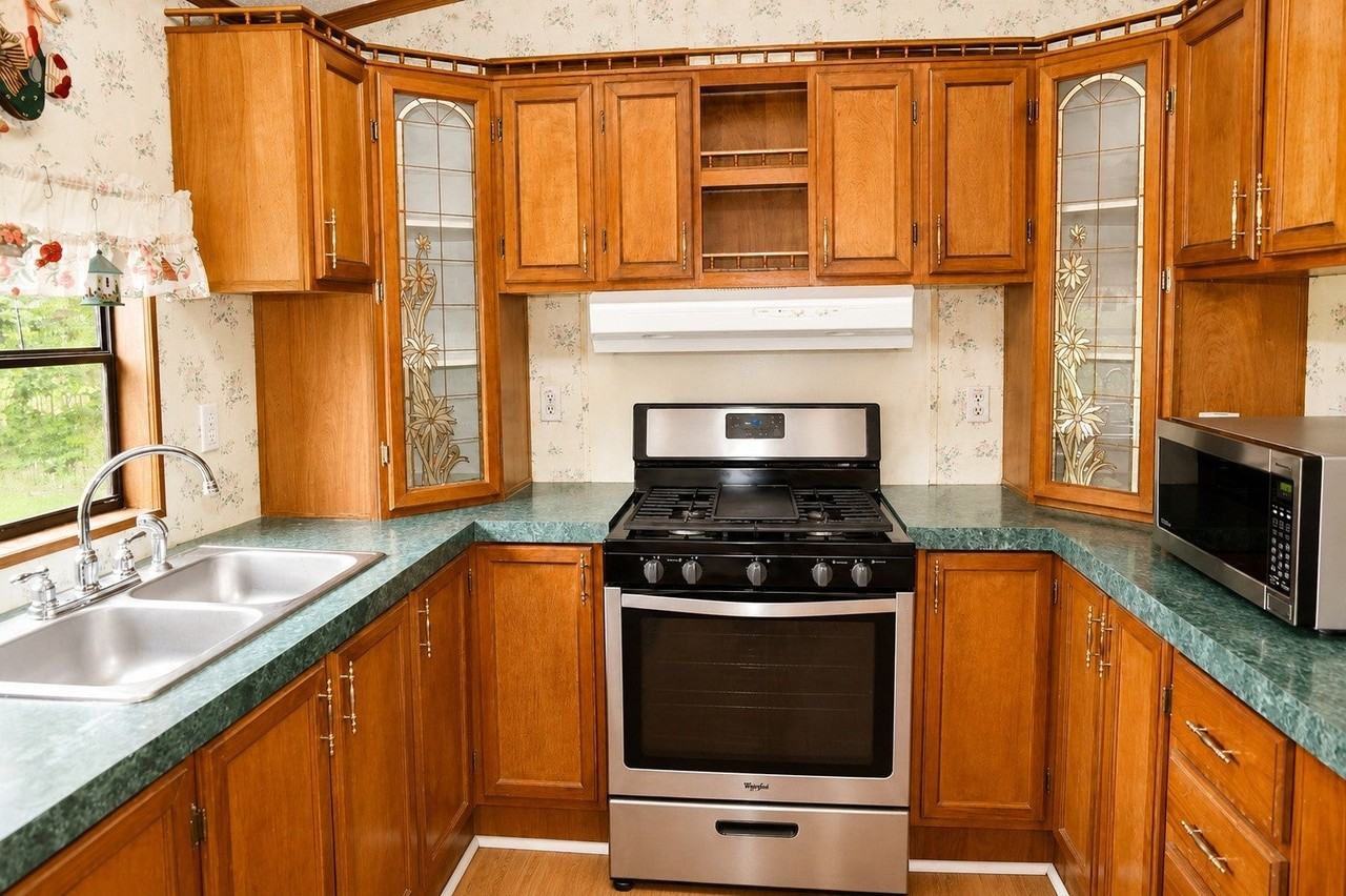 14134 Brownsville St - Photo 7 of 20
