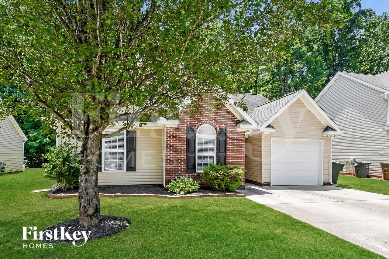 3922 Bluestem Dr - Photo 2 of 16