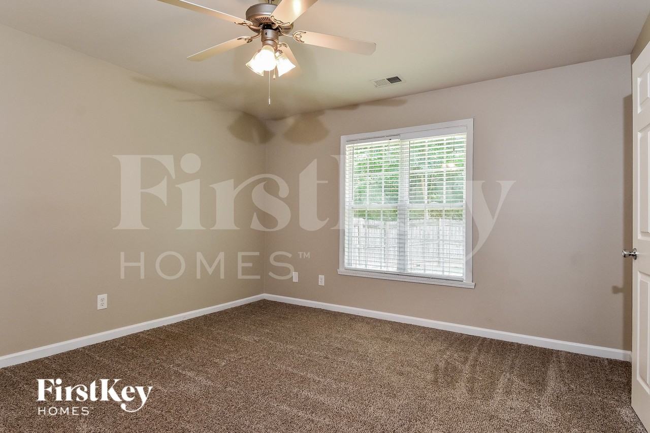 3922 Bluestem Dr - Photo 7 of 16