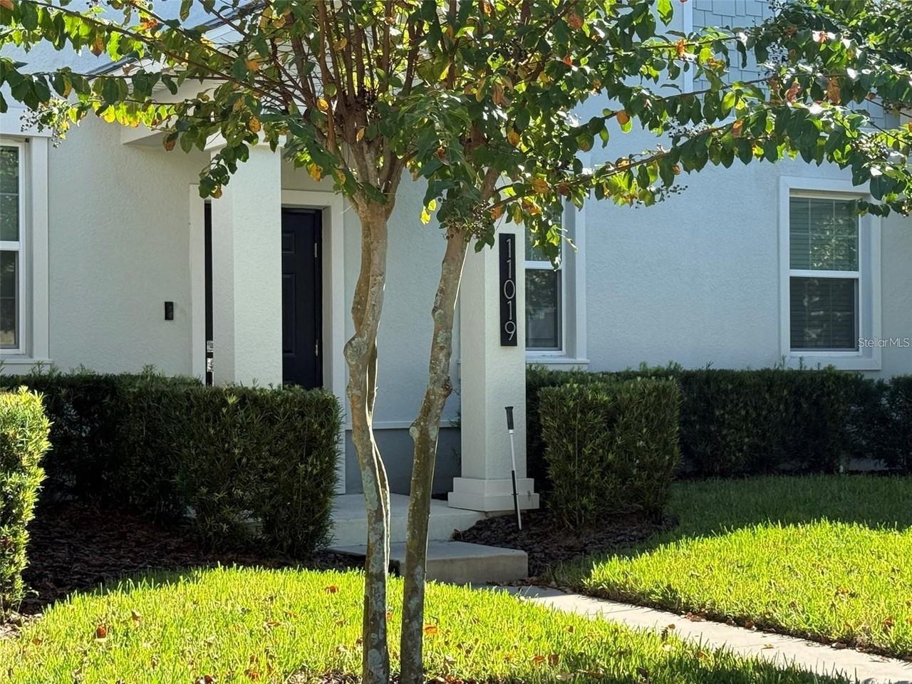 11019 Bookmark Ln - Photo 3 of 28