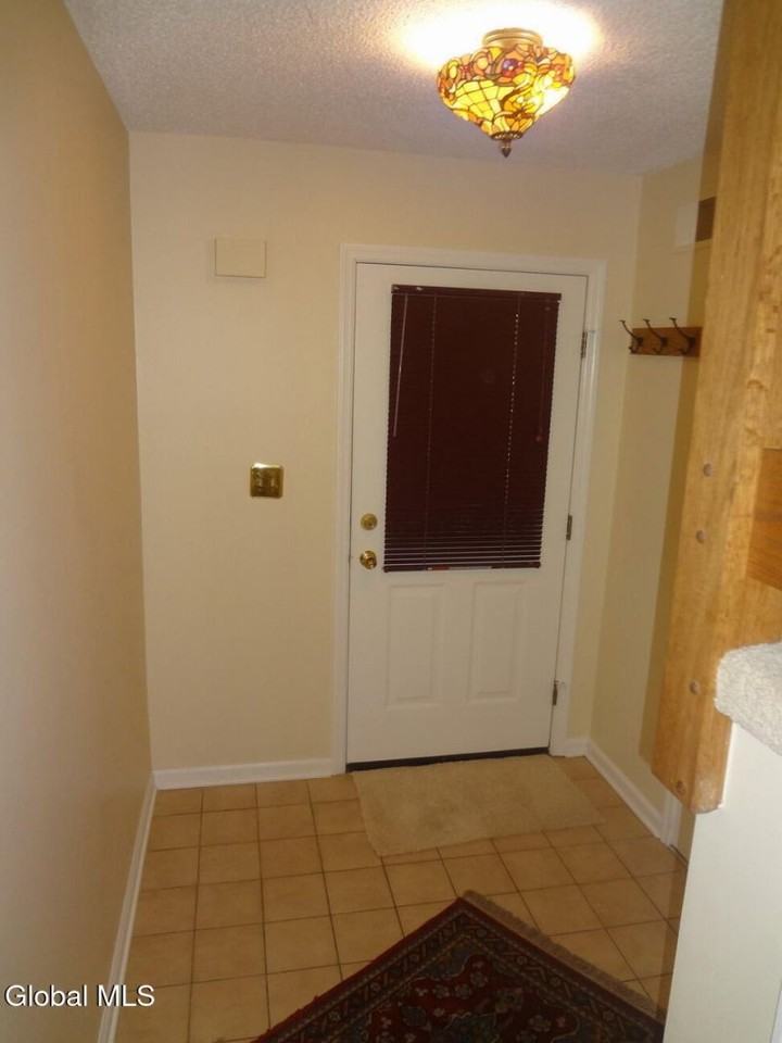 4007 Chaucer Pl - Photo 6 of 50