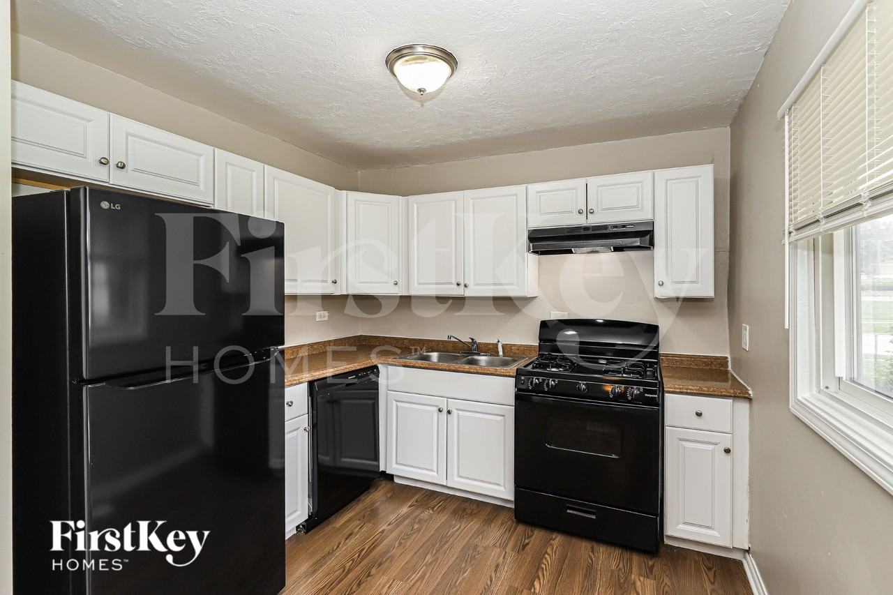 1397 Davine Dr - Photo 7 of 19