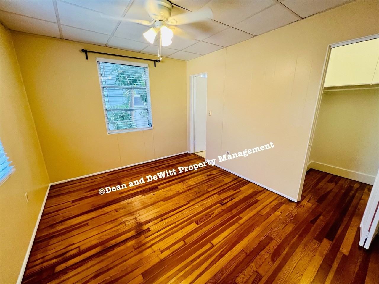 1233 Oak St Ne #7 - Photo 7 of 14