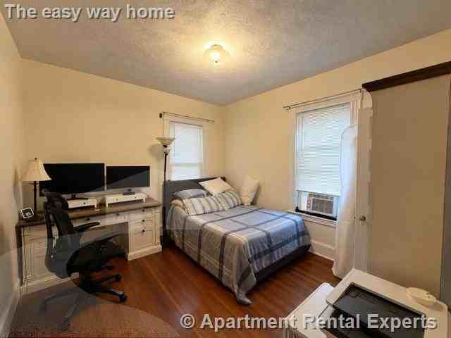 23 Willow Ave #1 - Photo 5 of 12