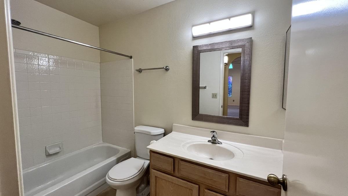 13430 N 92nd Way - Photo 5 of 28
