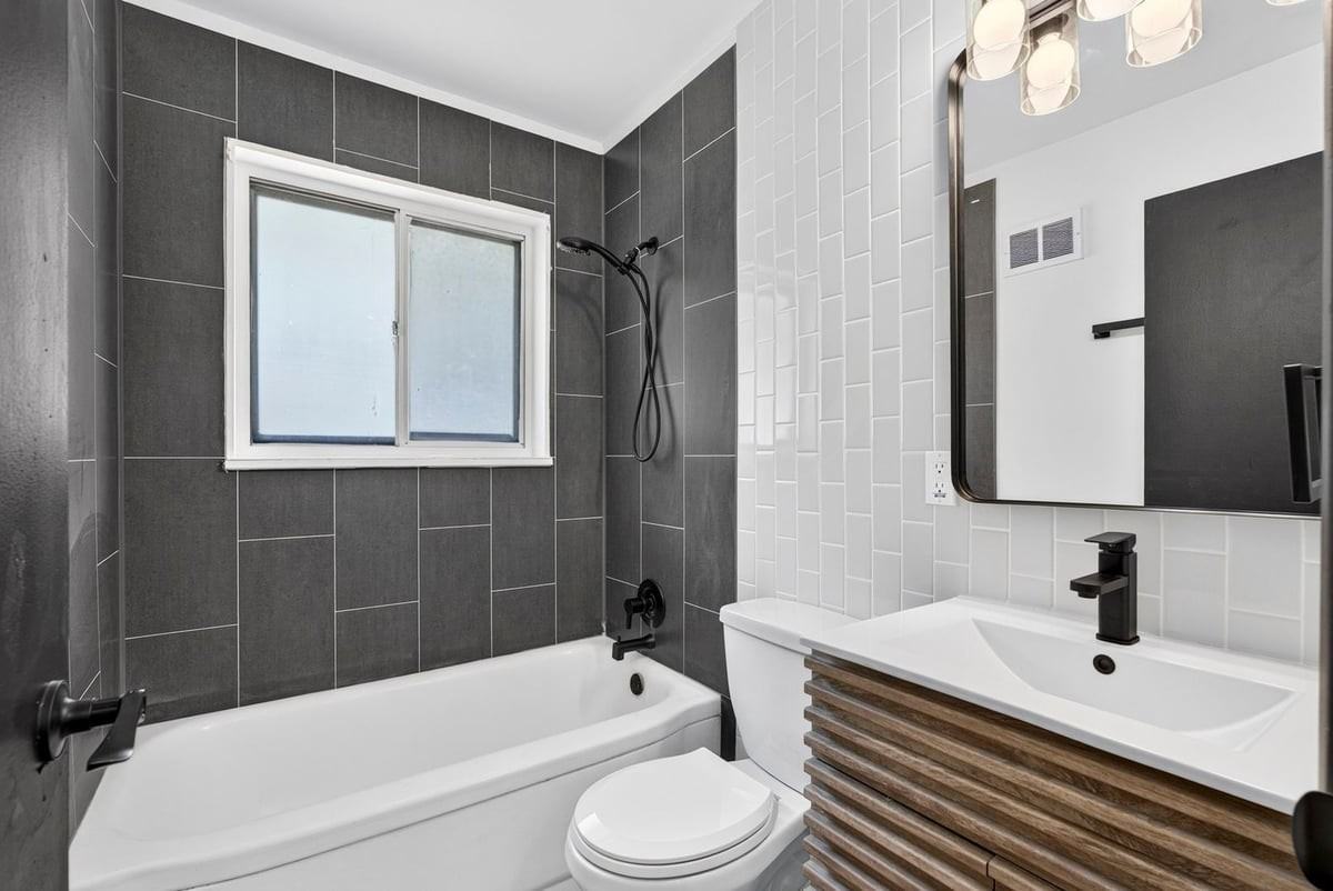 5544 Sapphire Ave - Photo 7 of 31