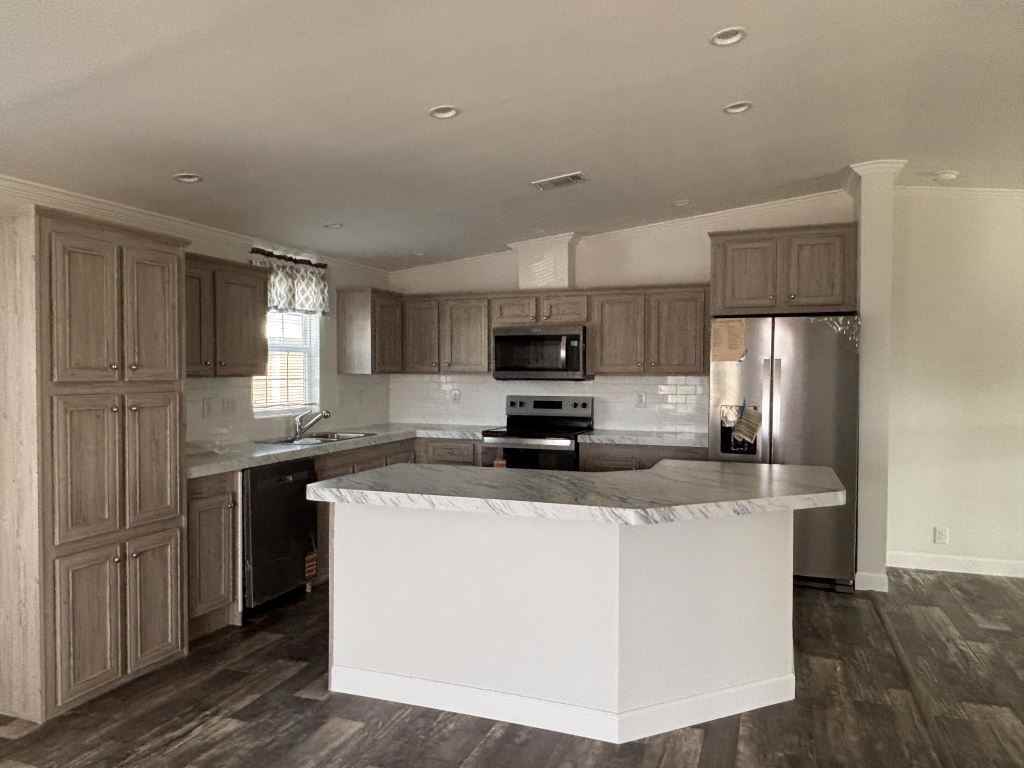50 Bern Dr - Photo 2 of 23