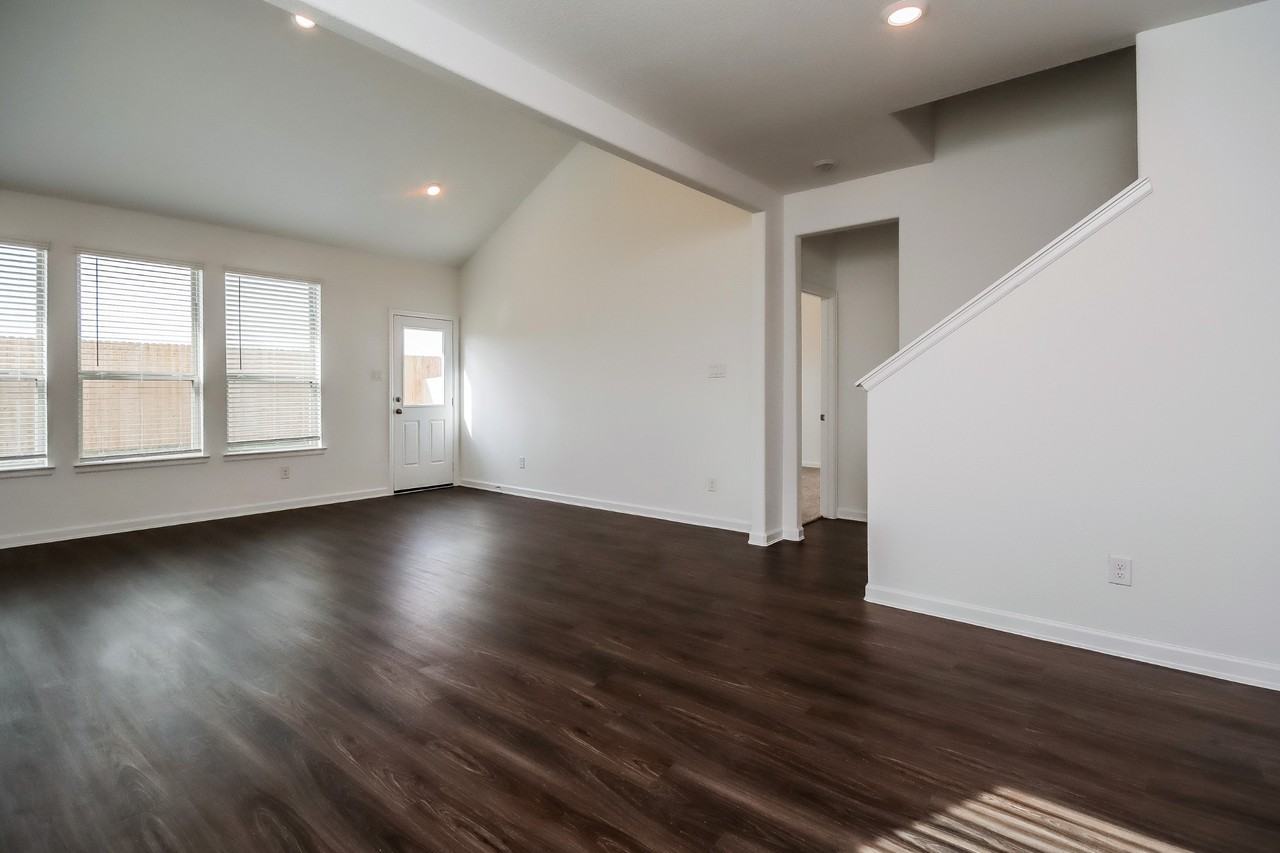4915 Eldorado Rose Pl - Photo 2 of 16