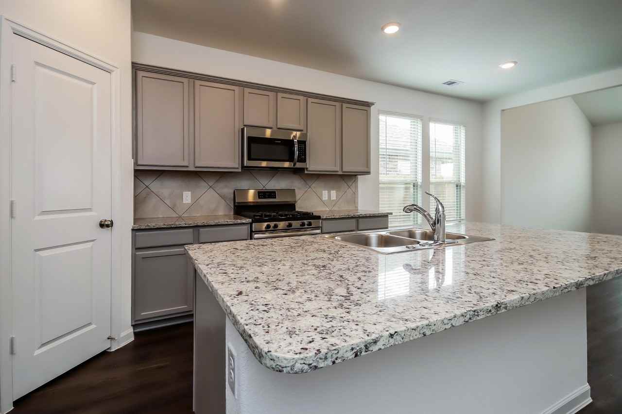 4915 Eldorado Rose Pl - Photo 7 of 16