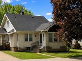 featured image of 2018 Como Ave Se