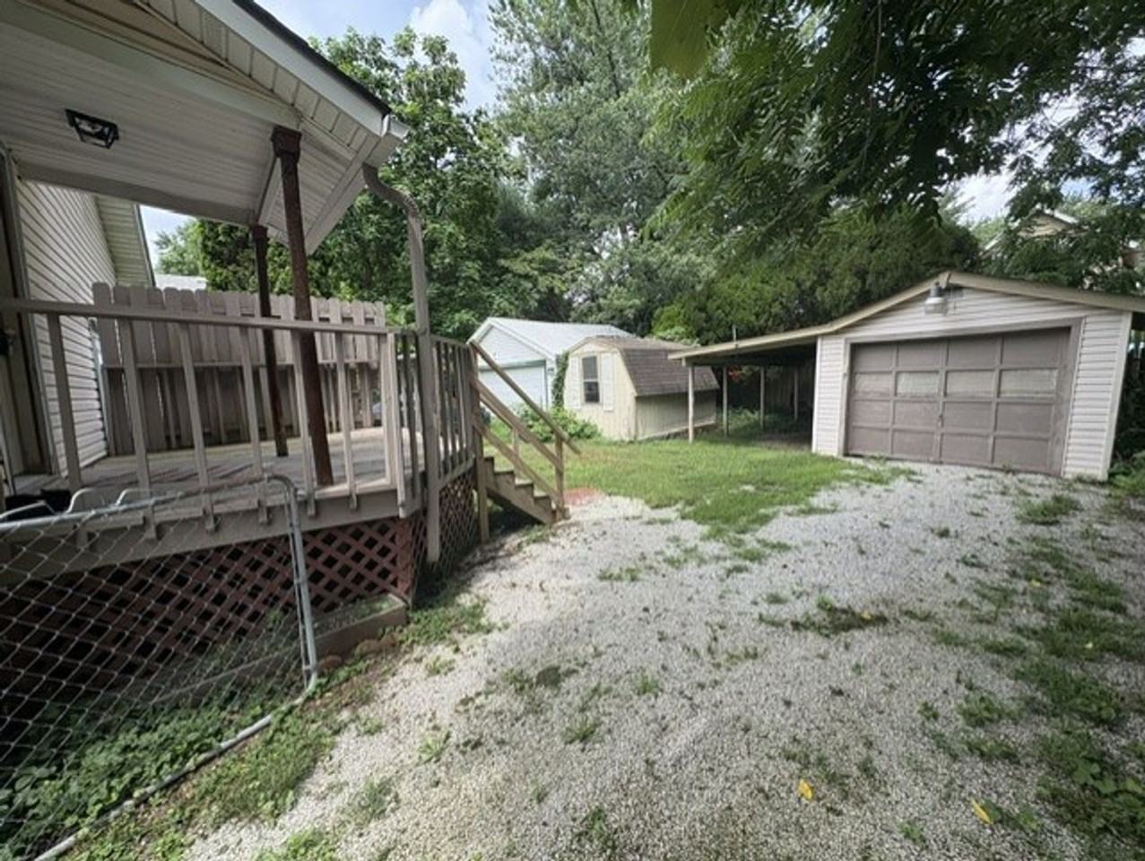 1169 Weiser Ave - Photo 2 of 11