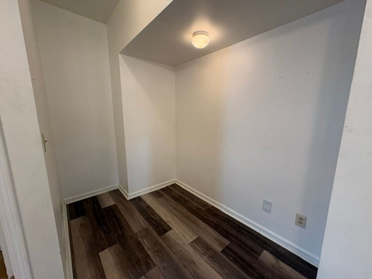631 Viewpoint Ave - Photo 3 of 10