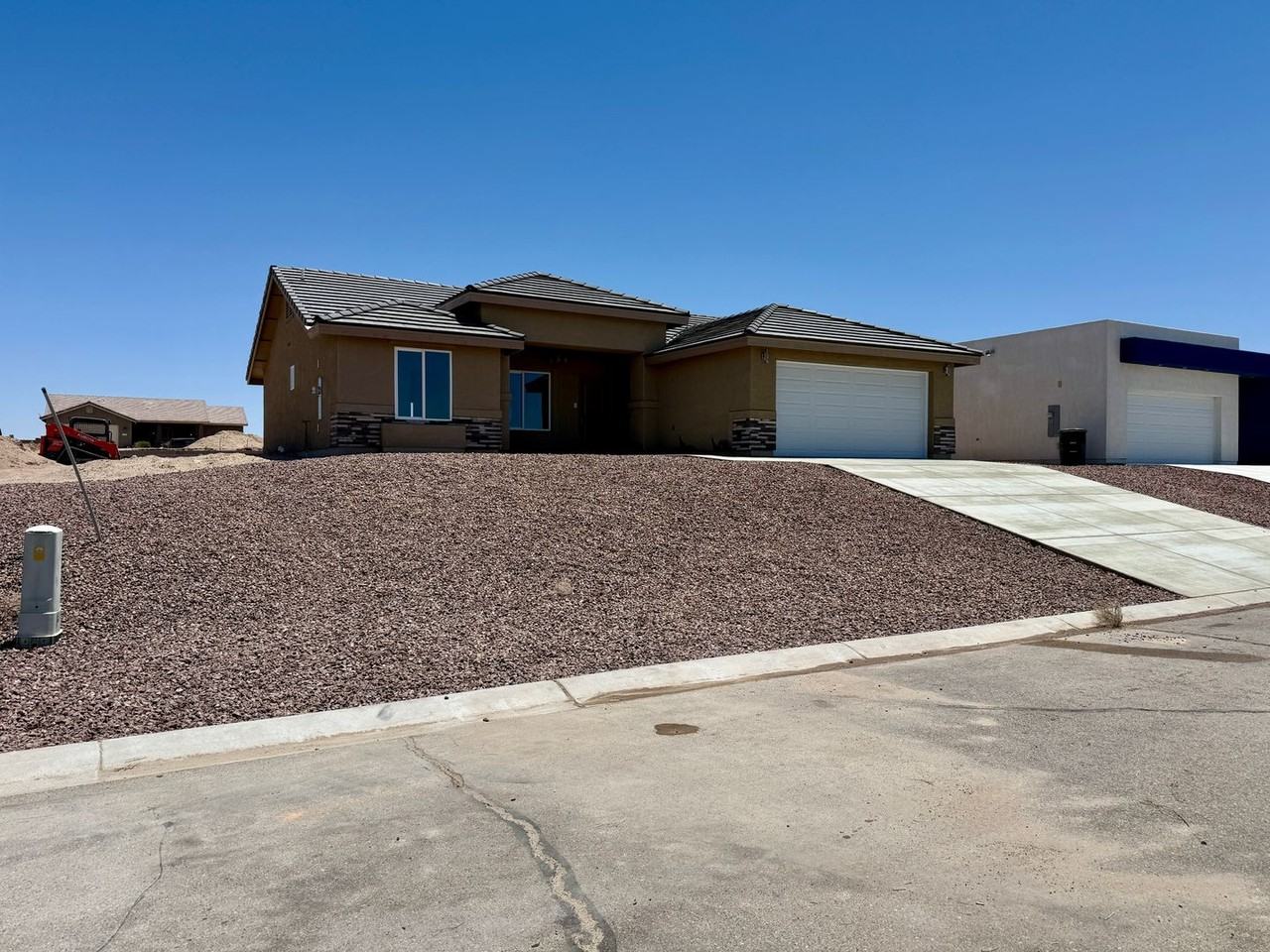 10857 Silver Spur Dr - Photo 2 of 27