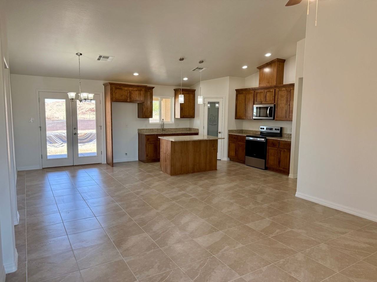 10857 Silver Spur Dr - Photo 5 of 27