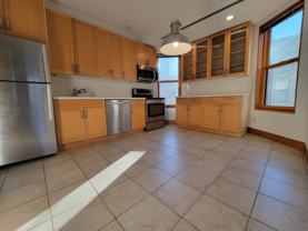 919 Pleasant St #2F - Photo 1 of 1