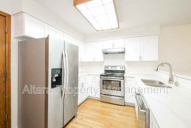 10041 E Mexico Ave - Photo 2 of 19