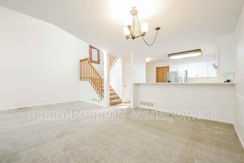 10041 E Mexico Ave - Photo 6 of 19