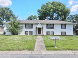 featured image of 1101 Nw Mock Ave #B