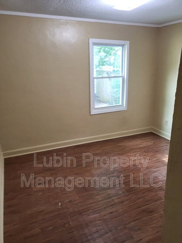 1866 Valley Blvd - Photo 4 of 6