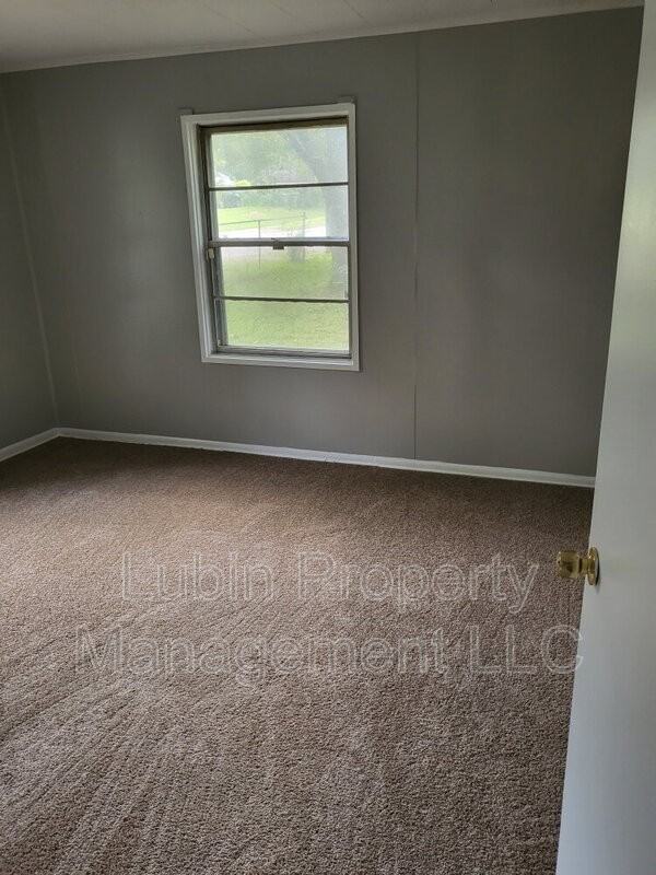 3435 Madewell St - Photo 4 of 6