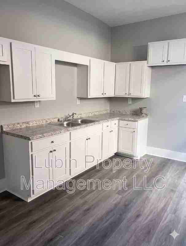 327 Lema Pl - Photo 2 of 5