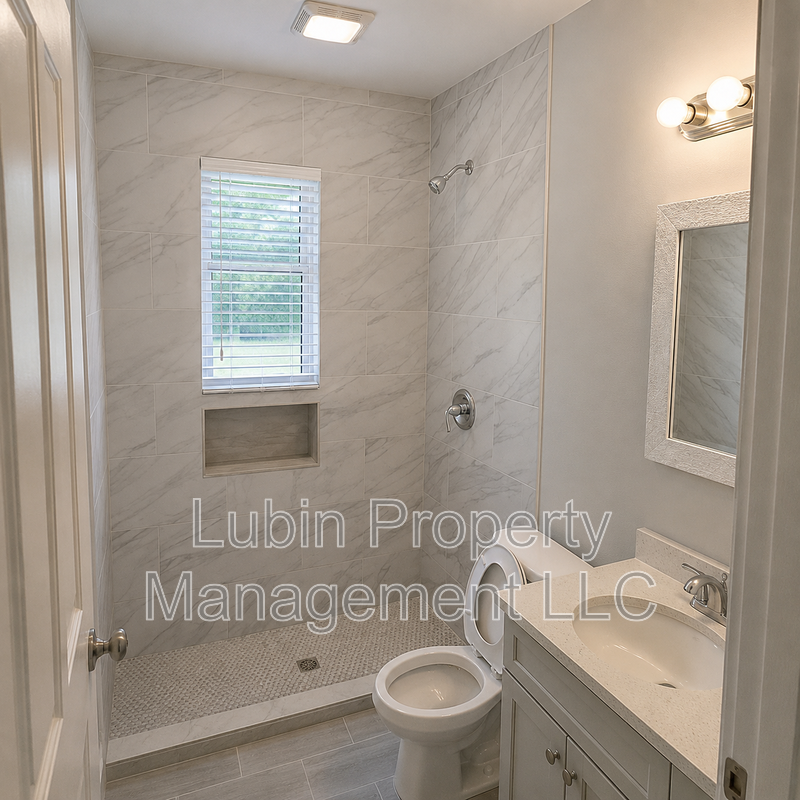 1134 Atlantic St - Photo 3 of 7