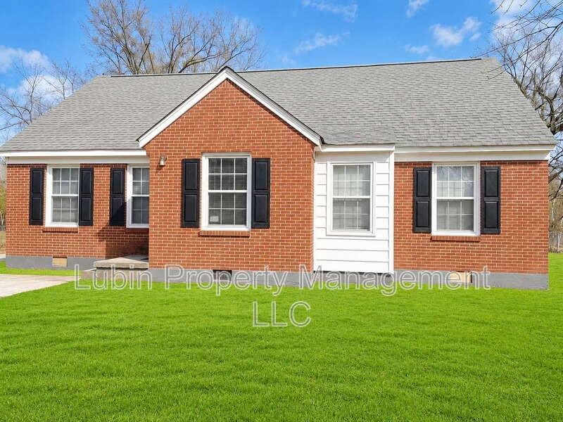 1134 Atlantic St - Photo 4 of 7
