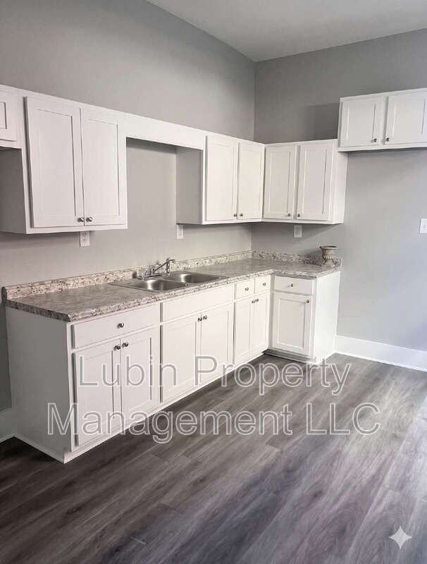318 Lema Pl - Photo 2 of 5