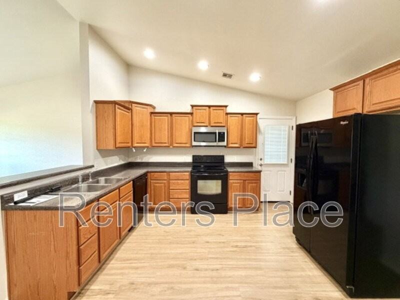 25885 E 90th St S - Photo 4 of 16