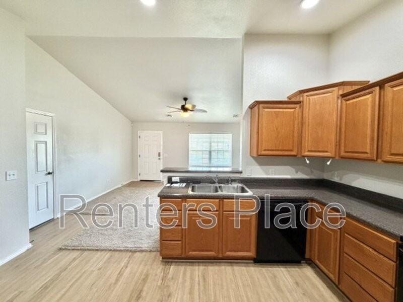 25885 E 90th St S - Photo 5 of 16