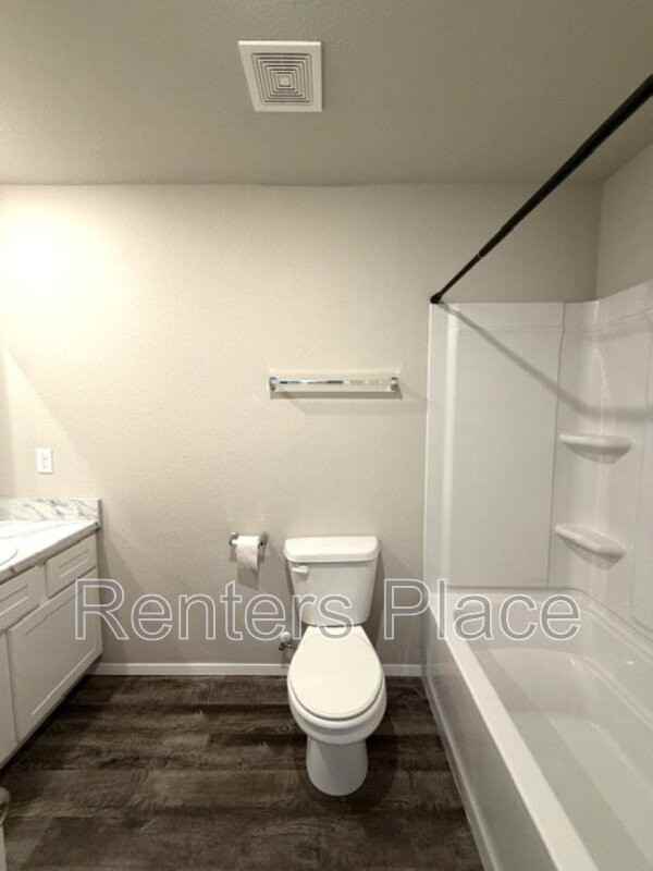 23246 E 113th St S - Photo 6 of 17