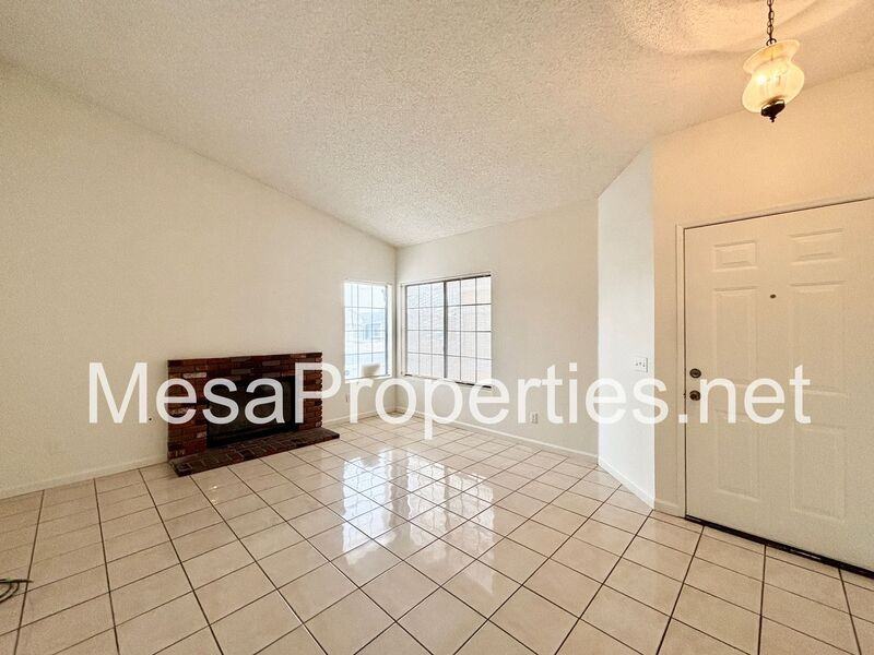 13667 Gemini St - Photo 4 of 25