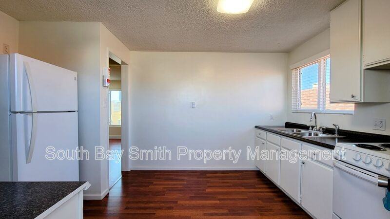 48 6th Ct #B - Photo 6 of 19