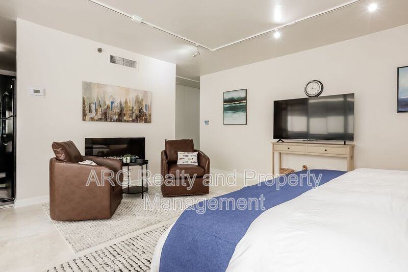 620 Peachtree St Ne #901 - Photo 7 of 15