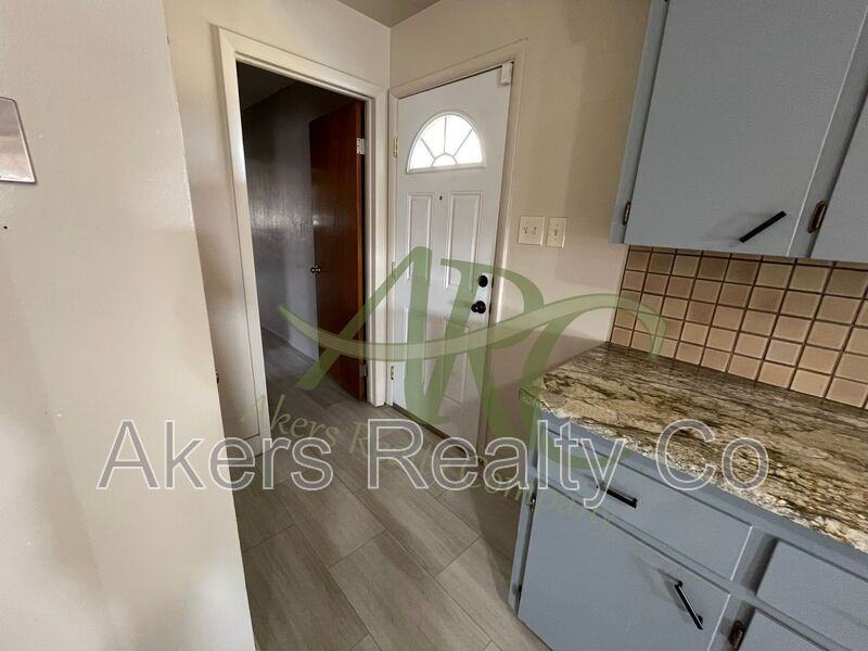 25759 E Us Highway - Photo 2 of 27