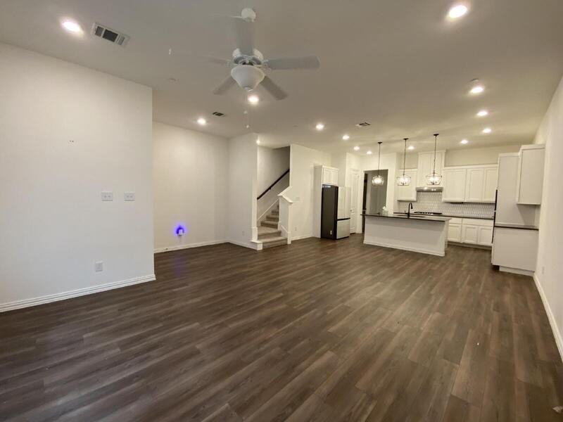 3306 Colorado Ln - Photo 3 of 16