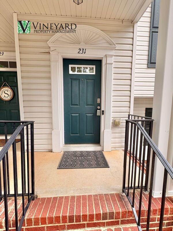 231 Village Square Dr - Photo 4 of 31