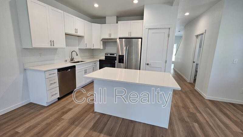 3811 E 12th Ave - Photo 2 of 2