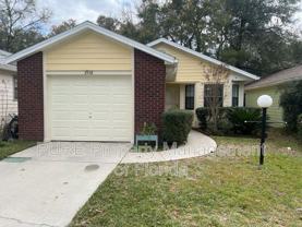3936 Ne 21st Ln - Photo 1 of 1