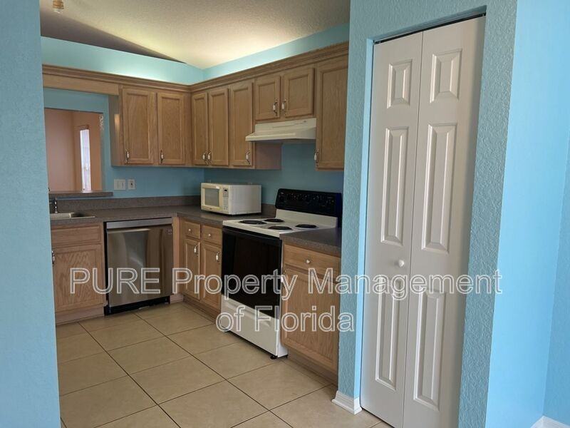 3936 Ne 21st Ln - Photo 5 of 33