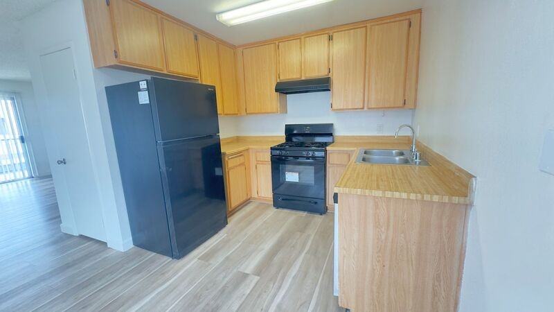 1520 N California Ave #205 - Photo 7 of 18