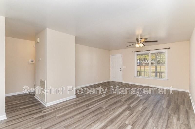 1519 Elmwood Ave - Photo 6 of 27