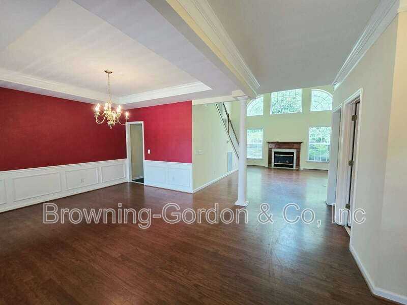 5108 Glencarron Dr - Photo 3 of 26
