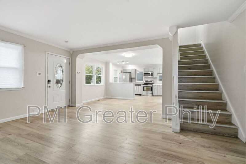 1523 W Cheltenham Ave - Photo 4 of 34