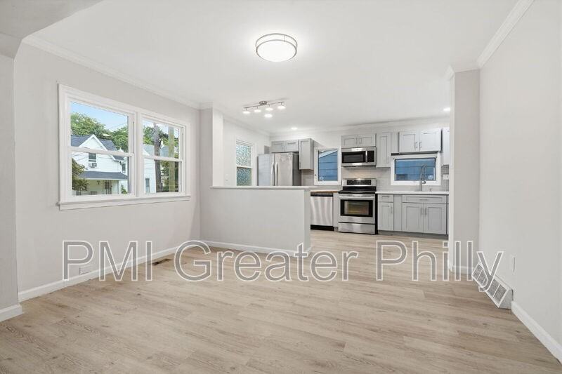 1523 W Cheltenham Ave - Photo 5 of 34