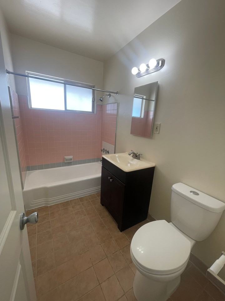 134 N Adams St #6 - Photo 6 of 10