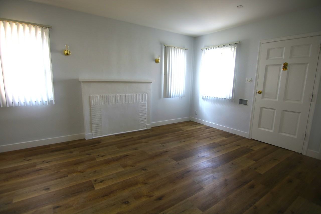 525 S Belmont St #A - Photo 4 of 28