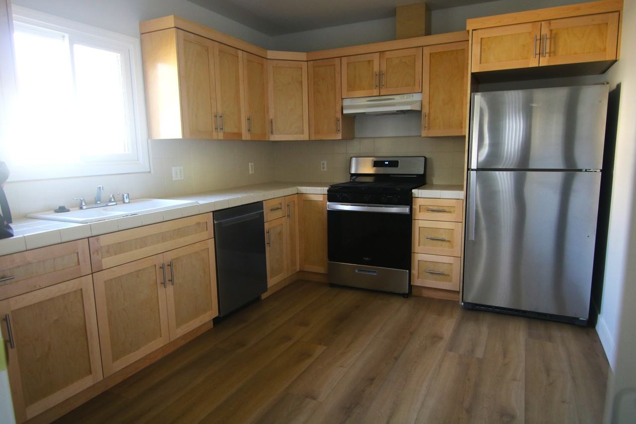 525 S Belmont St #A - Photo 6 of 28